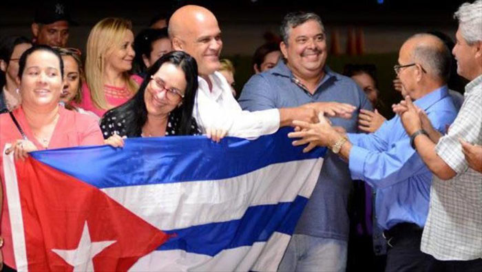 Un grupo de médicos cubanos ya han regresado a Cuba.