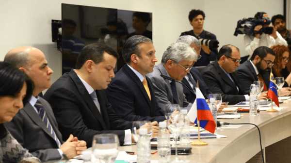 El vicepresidente sectorial de Venezuela, Tarek El Aissami, aseguró que estos acuerdos fortalecerán la economía venezolana.