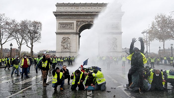 Los chalecos amarillos se movilizan en contra del Gobierno de Emmanuel Macron.