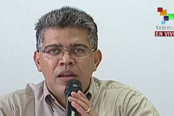 El canciller venezolano, Elías Jaua, afirmó que ambas naciones atacarán las mafias en la frontera. (Foto: teleSUR)