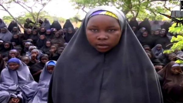 Boko Haram publicó un video con las niñas secuestradas. (Foto: Archivo)