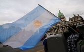 En las calles de Buenos Aires, Argentina, los trabajadores solicitan al gobierno de Mauricio Macri el cumplimiento del acuerdo salarial de 2018.