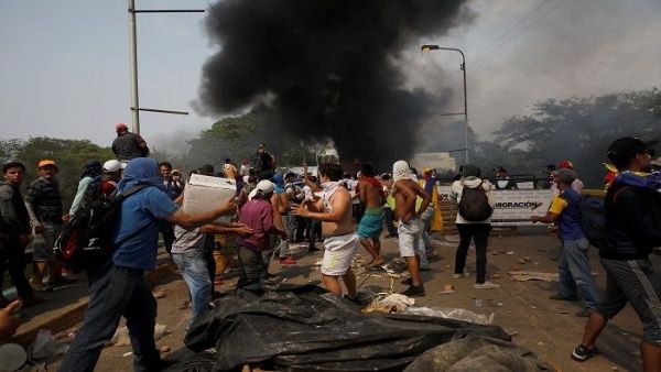 Tras fracasar en el ingreso ilegal de "ayuda humanitaria", el opositor Juan Guidó, funcionarios de EE.UU. y aliados de la región amenazan con escalar las acciones contra Venezuela.