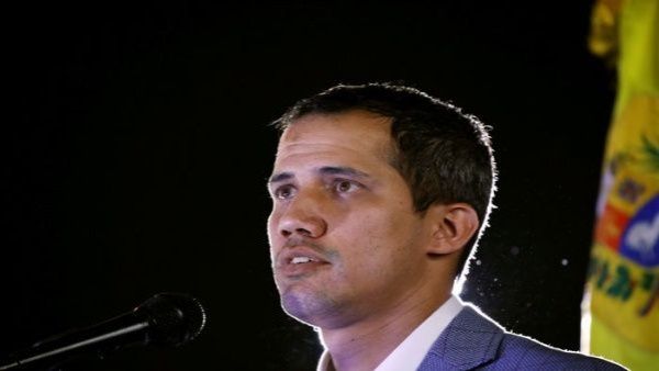 La inhabilitación a Guaidó es por un fraude fiscal al no declarar más de 310 millones de bolívares en viajes
