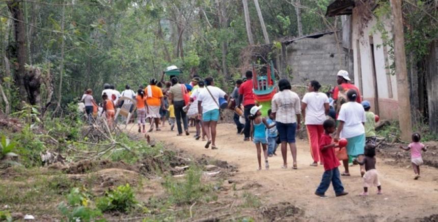 En una población de 48 millones de colombianos, más de siete millones se desplazaron dentro del país en 2017.