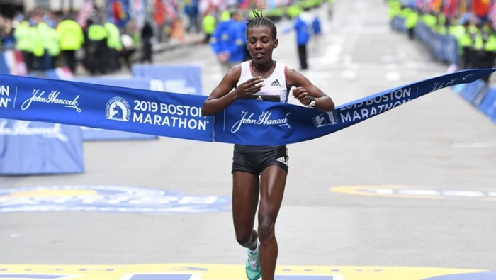Worknesh Degefa ganó la categoría femenina del Maratón de Boston 2019 con dos horas, 23 minutos y 31 segundos.