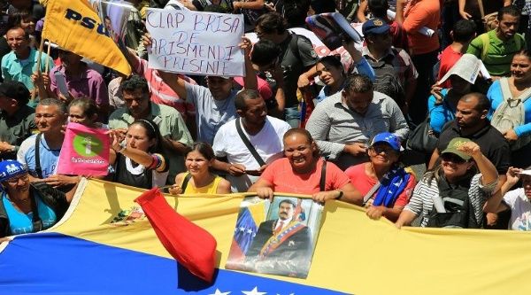 The Venezuelan people mobilized in defense of the labor gains reached during 20 years of Bolivarian Revolution. Photo/Telesur.