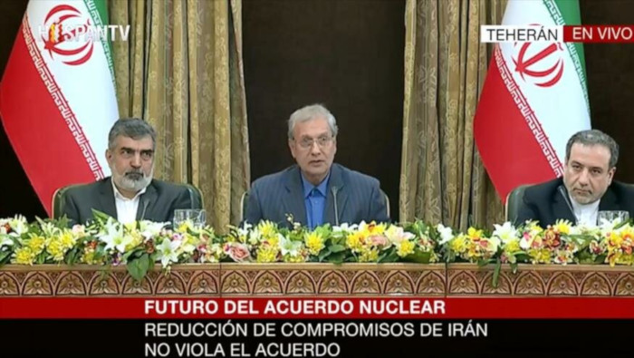 Irán aumentará nivel de enriquecimiento de uranio, pero lo limitará a actividades pacíficas.