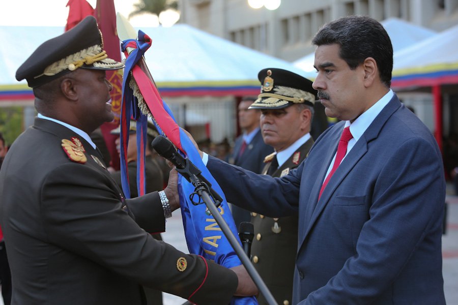 El presidente Maduro ha agradecido la lealtad de la Fuerza Armada, en un contexto de amenazas de intervención militar.