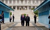 China pidió a los líderes de EE.UU. y Corea del Norte aliviar la tensión en la península de Corea.