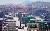 EE.UU. amenaza con imponer un arancel adicional del 10 por ciento a las importaciones desde China.