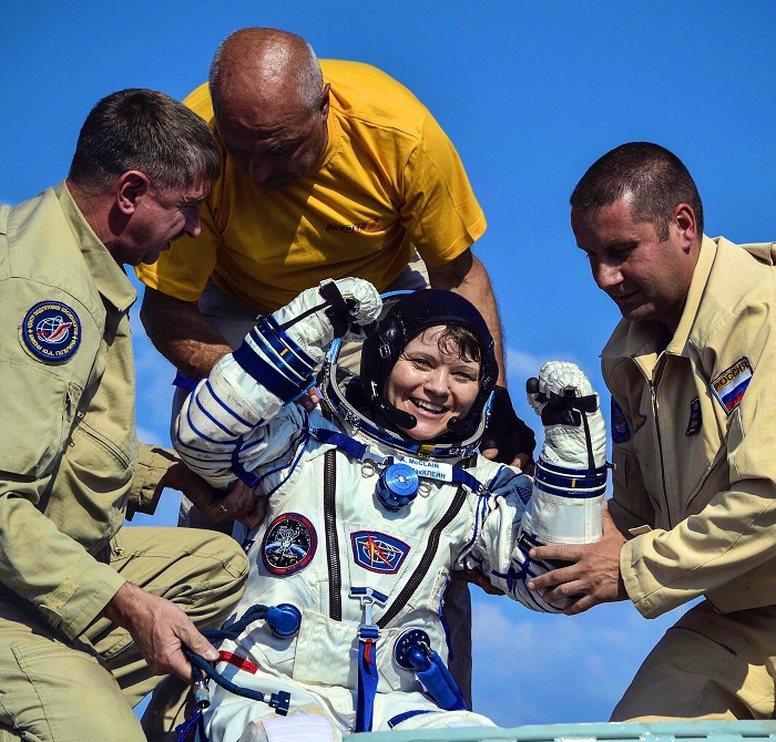 McClain pasó 204 días en el espacio durante su última misión, entre diciembre de 2018 y junio de 2019.