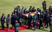 El entierro del exlíder zimbabuense será retrasado alrededor de un mes debido a la construcció del mausoleo en su honor.