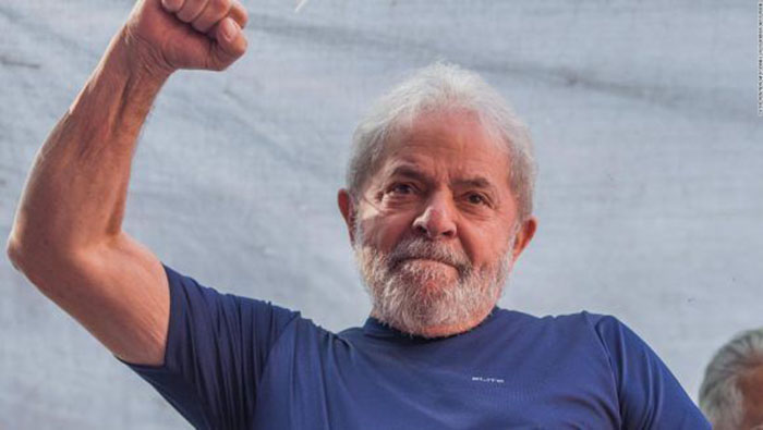 En el encuentro, Lula denunció la manipulación de los jueces y los procuradores de su caso, con el objetivo de encarcelarlo.