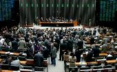 Bolsonaro trató de comprar diputados con cargos, dice el líder de PSL en la Cámara