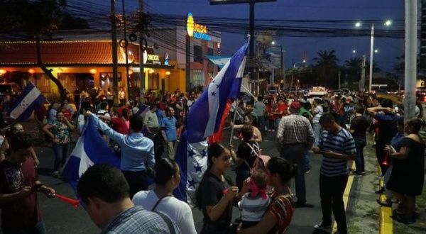 Manifestaciones en Honduras exigen salida del presidente JOH