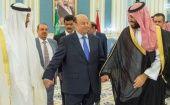 La televisión estatal de Arabia Saudita transmitió la ceremonia de firma en la capital saudita, Riad.