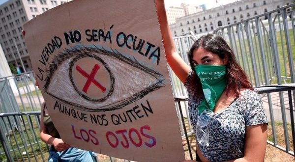 Estudiantes rechazan acuerdo para nueva Constitución en Chile - teleSUR TV