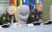 El funcionario reiteró que el Ministerio de Defensa ruso responderá con trabajo honesto y abierto ante estas campañas desestabilizadores.