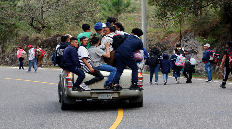 El Gobierno de México precisó que la movilización está integrada por 600 personas, sin embargo, estimaciones de la prensa señalan que son miles.