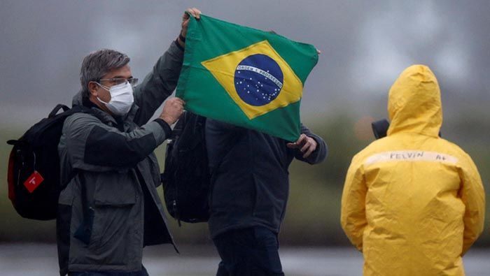 Las autoridades brasileñas extremaron las medidas sanitarias ante el primer caso confirmado de Convid-19.