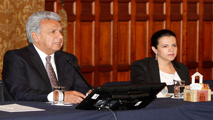 El presidente ecuatoriano, Lenín Moreno, dió una cadena nacional en la cual anuncia medidas económicas que se suman a las de tomadas en 2019.
