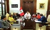 El presidente de Perú, Martín Vizcarra decretó toque de queda al tercer día de iniciado el estado de emergencia.