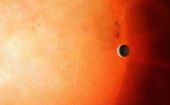 Se trata de un núcleo "desnudo" catalogado como TOI 849 b, de un exoplaneta, es decir un planeta que órbita una estrella diferente al Sol.