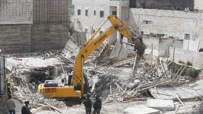 Los israelíes han aumentado la erradicación de edificaciones palestinas en momentos en que avanza en sus planes de anexar Cisjordania a su territorio.