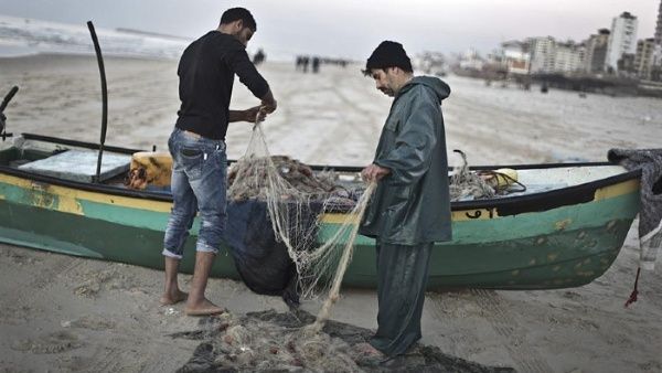 La decisión sigue en línea con las decisiones anteriores de las autoridades israelíes de reducir el área de pesca de 15 a ocho millas náuticas.