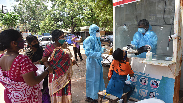 India es el tercer país con más contagios de coronavirus hasta la fecha, tras EE.UU. y Brasil.
