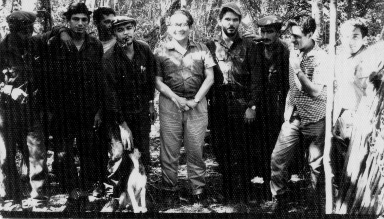 En la selva boliviana, el Che Guevara conformó una guerrilla que mezcló la experiencia de combatientes cubanos, bolivianos y de otras latitudes. El proyecto era irradiar al resto del continente y convertirse en una escuela para los revolucionarios latinoamericanos.