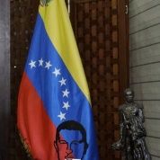 Nuevo Instituto Simón Bolívar para la Paz y la Solidaridad entre los Pueblos: Una contribución refrescante de Venezuela al mundo