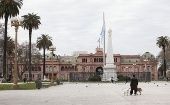 La cancillería argentina invitó a la presidenta de facto a concentrarse en las elecciones del 18 de octubre en Bolivia.