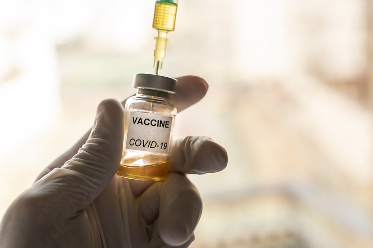 Brasil podría comprar vacunas para inmunizar al 10 por ciento de la población contra la Covid-19 para fines de 2021.