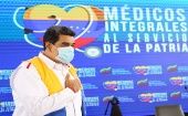 A los nuevos especialistas el jefe de Estado venezolano los instó a “dar salud al pueblo, con amor y lealtad”.