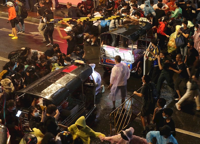 A pesar de la prohibición de concentraciones masivas bajo el estado de emergencia del país, se han celebrado casi a diario protestas desde julio último.