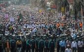 Protesta masiva en Bangladés pide boicotear productos franceses