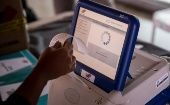 Los venezolanos pueden acudir a su punto electoral más cercano a su domicilio para familiarizarse con la máquina de votación. 
