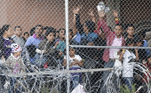 Desde el comienzo de la pandemia, agentes fronterizos obligaron a muchas personas a regresar inmediatamente a México.