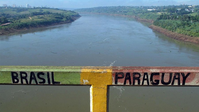 El proyecto de construcción del Puente de la Integración, que unirá las ciudades Presidente Franco y Foz de Iguazú , está a cargo del consorcio brasileño Construbase-Cidade-Paulite.