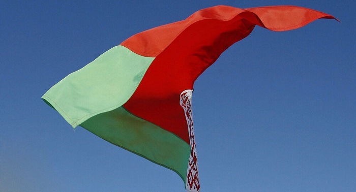 La UE aplica sanciones como la congelación de activos o la prohibición de viajar a altas autoridades de Bielorrusia.
