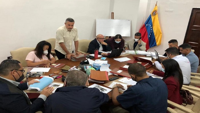 El Parlamento venezolano recibió un alto número de postulaciones para integrar la autoridad electoral.