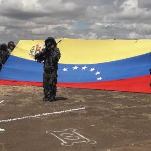 Venezuela Desarrolla Military Owners Escudo Bolivariano |  Notice