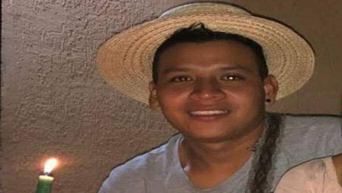 Según organizaciones indígenas, Sebastián Jacanamejoy fue supuestamente asesinado por civiles armados en Cali.