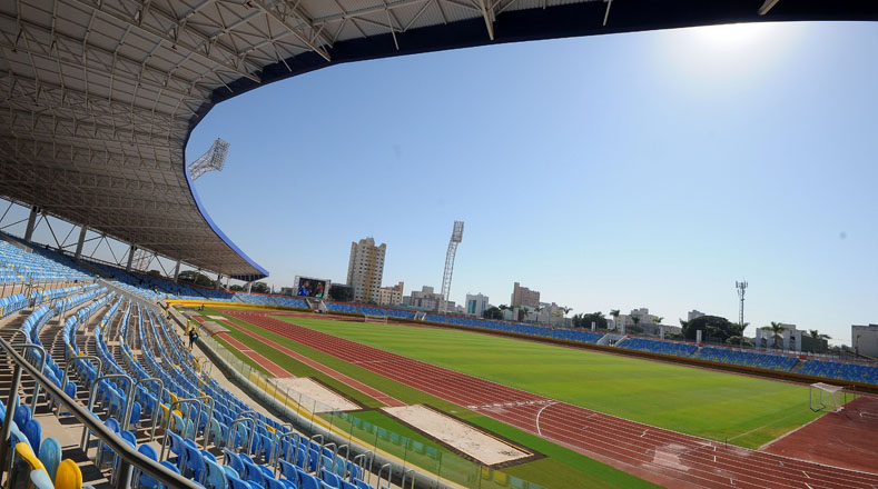 También se le conoce como Estadio Olímpico, inaugurado oficialmente en 1941 y modernizado en 2016. Cuenta con una capacidad para recibir a 10.000 personas.