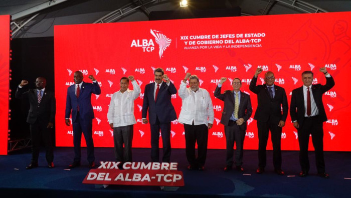 Esta cumbre de ALBA-TCP se realizó en el marco de la celebración por los 200 años de la Batalla de Carabobo en Venezuela.