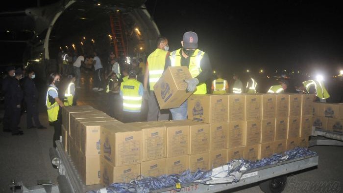 La ayuda solidaria enviada por el pueblo vietnamita consistió en un cargamento con 12.000 toneladas de arroz.