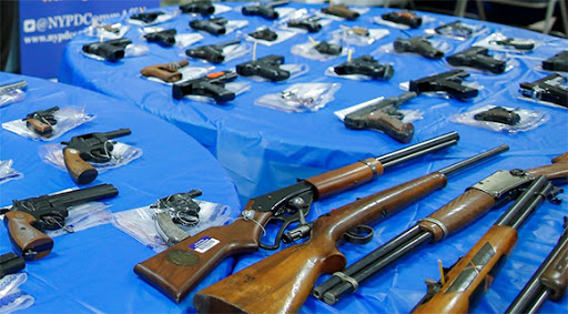 Las autoridades mexicanas denunciaron que entre 70 y 90 por ciento de las armas recuperadas en escenas del crimen fueron traficadas desde EE.UU.