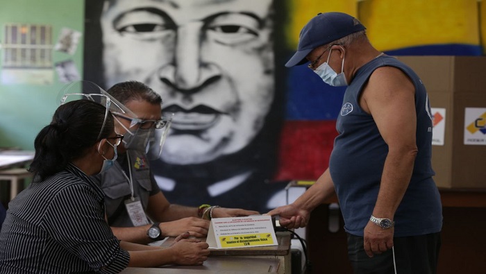 Más de 8.150.000 venezolanos acudieron a las urnas electorales el 21 de noviembre para ratificar su compromiso con la paz del país, en rechazo a cualquier intento de desestabilización.